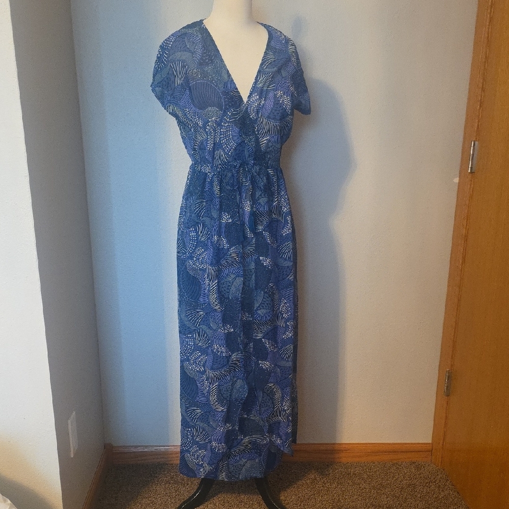Blue Island Leaf Print Maxi Dress